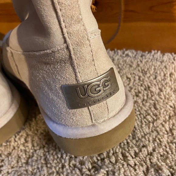PERFECT ugg boots size 7 - Picture 8 of 8